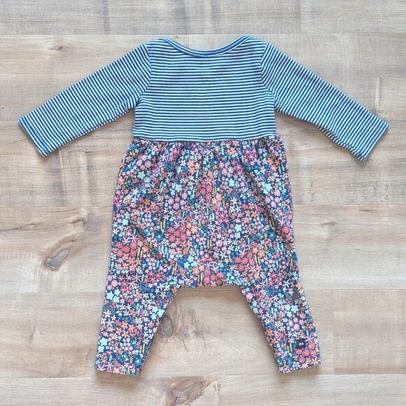 Tea Collection Print Mix Baby Romper in Navy Floral - Size 3-6M - Picture 2 of 6